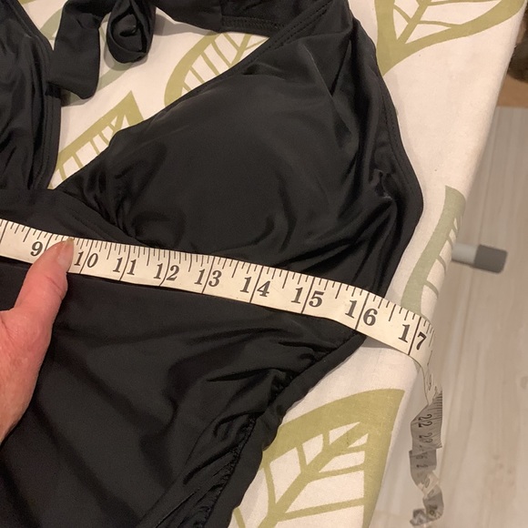 Black Tankini Bathing Suit Top  Size 16 very small for a size 16 - Picture 10 of 15